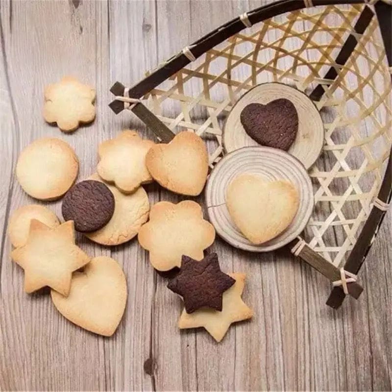 Set Of 12 Stainless Steel Cookie Cutter, Biscuit Baking Mold, Stainless Steel Cookie Mold, Biscuit Press Stamp, Mini Shapes Fondant Cutter Set, Baking Accessories Cake Decoration Tool, Geometric Set for Biscuit Cutter Set Of 12 Stainless Steel Cookie Cutter, Biscuit Baking Mold, Stainless Steel Cookie Mold, Biscuit Press Stamp, Mini Shapes Fondant Cutter Set, Baking Accessories Cake Decoration Tool, Geometric Set for Biscuit Cutter